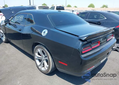2022 Dodge Challenger R/T из США, поврежденный, VIN 2C3CDZBTXNH105553